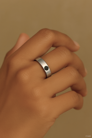 Sicherheitsring Silber für Frauen Eternal Ring Silver mit Notfallknopf